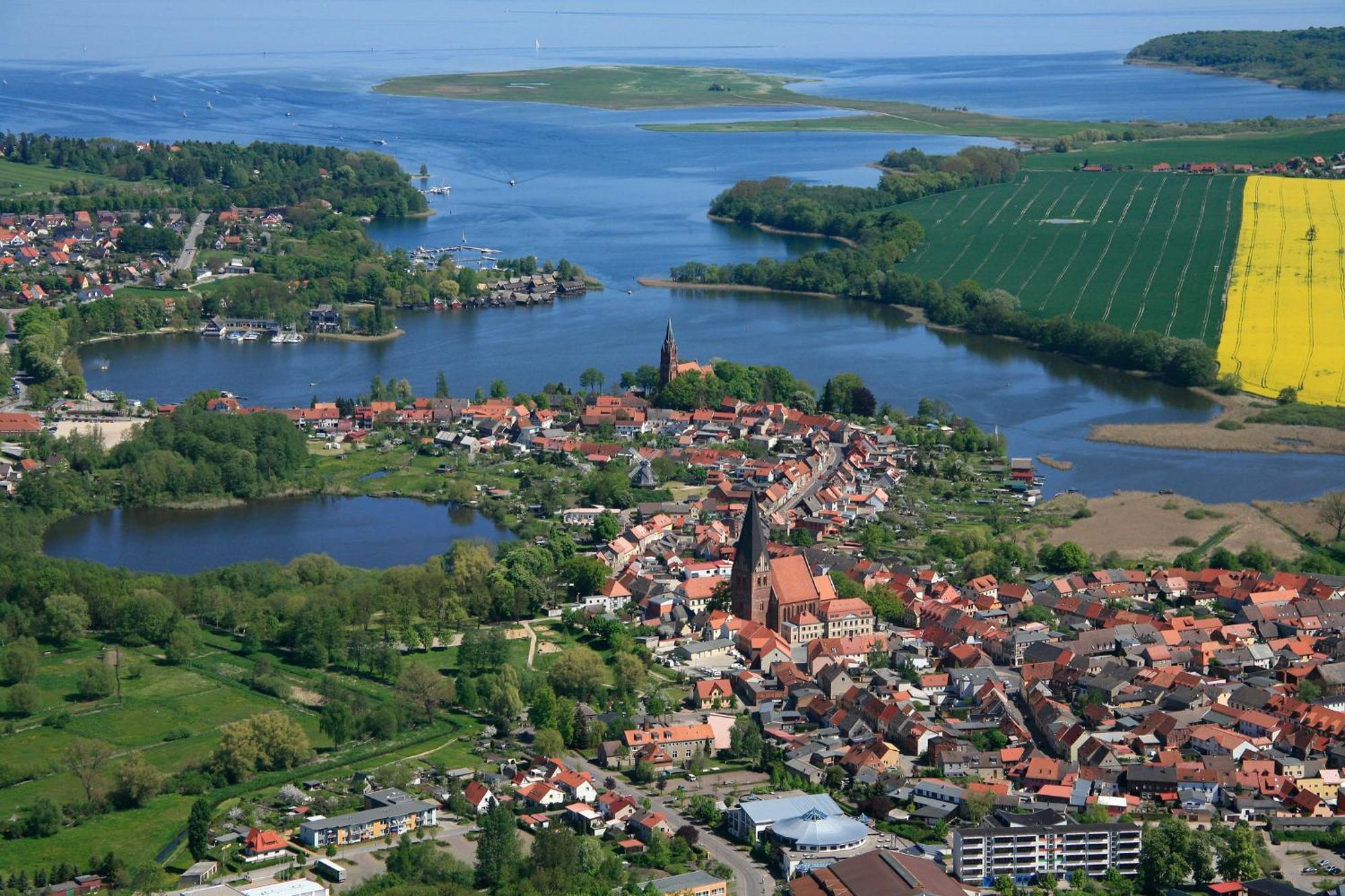 Апартаменты Am Hafen3 Рёбель Экстерьер фото