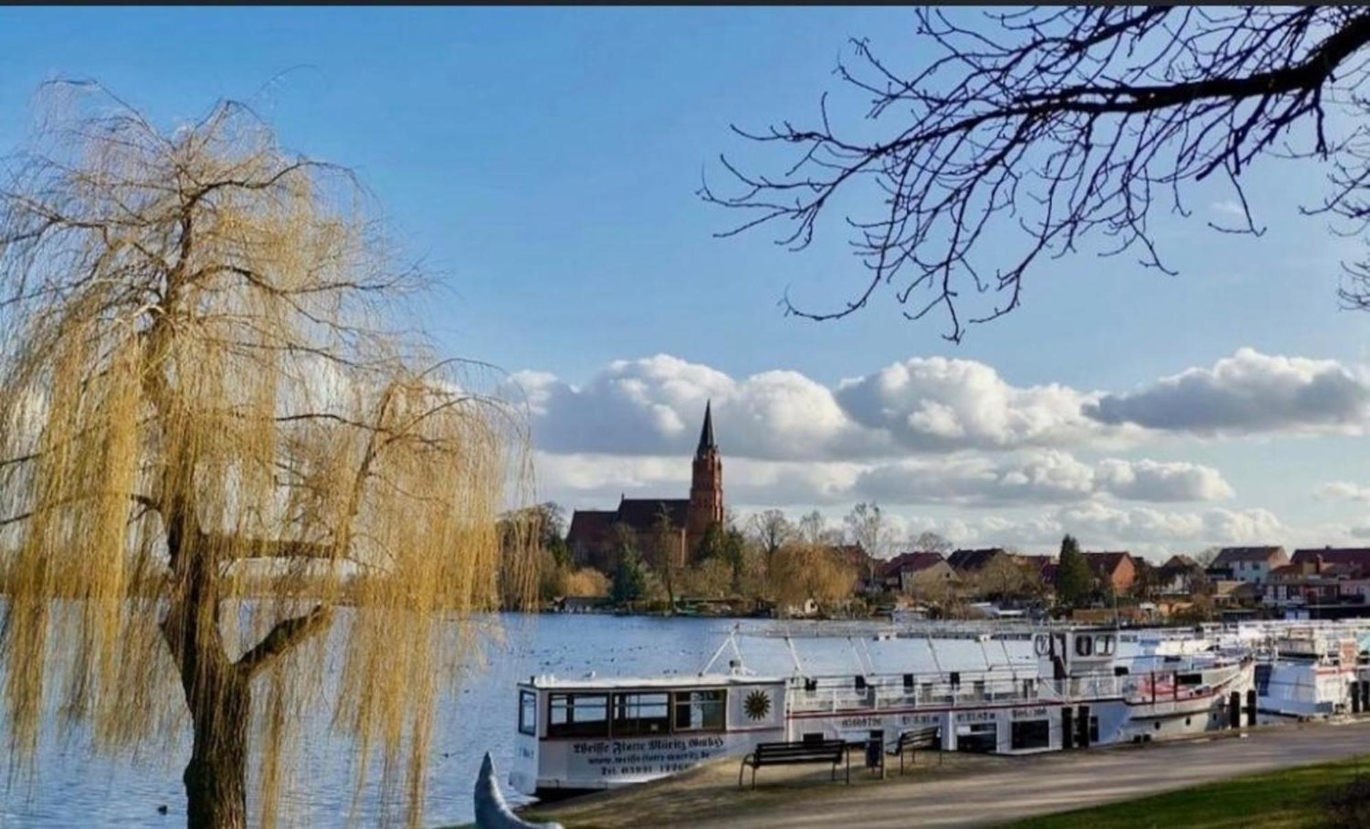 Апартаменты Am Hafen3 Рёбель Экстерьер фото